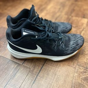 Nike basketball shoe